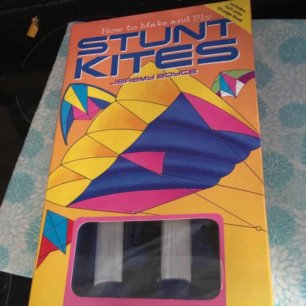 COPY - How to Make and Fly Stunt Kites Factory Sealed Kit- 493 $25 or $20 w/off…